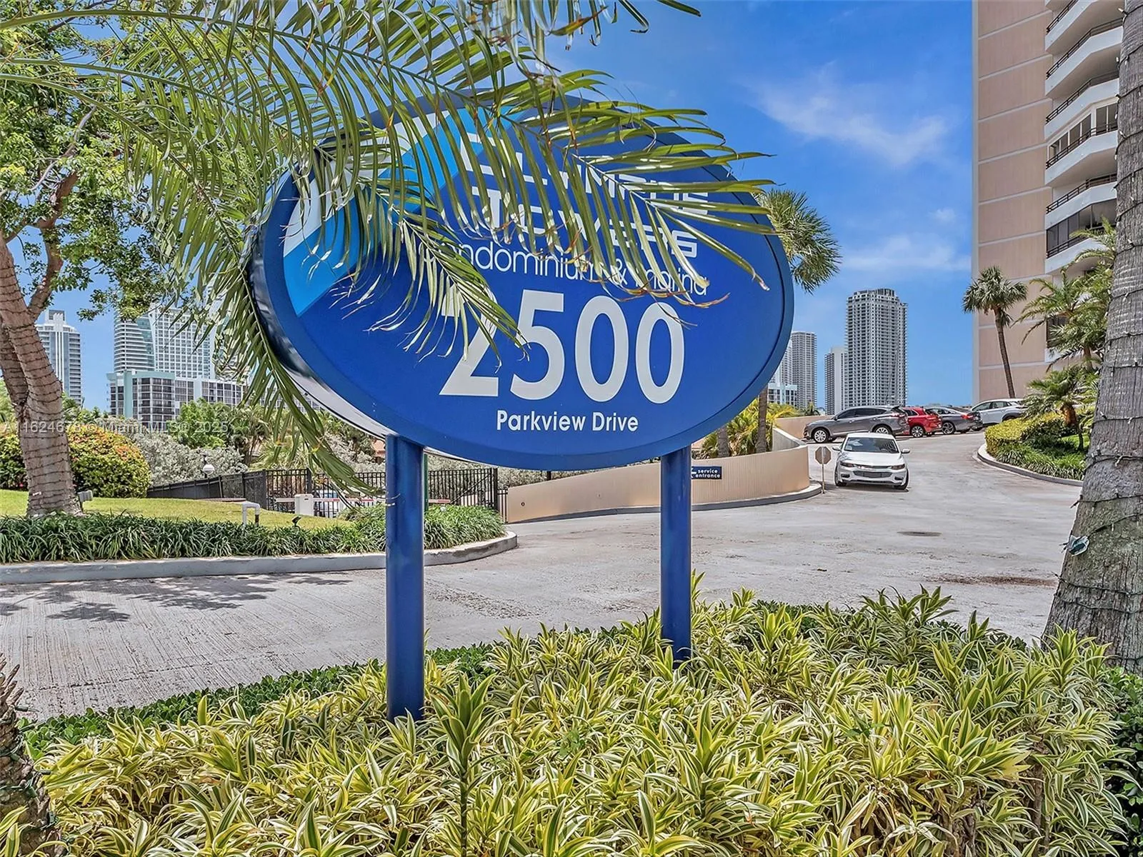 2500 Parkview Dr # 2415, Hallandale Beach FL 33009