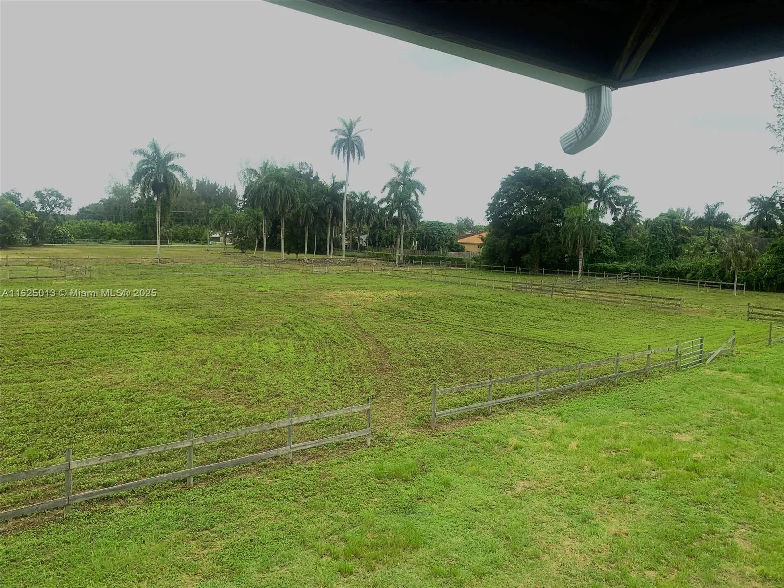 22750 SW 154th ave, Miami FL 33170