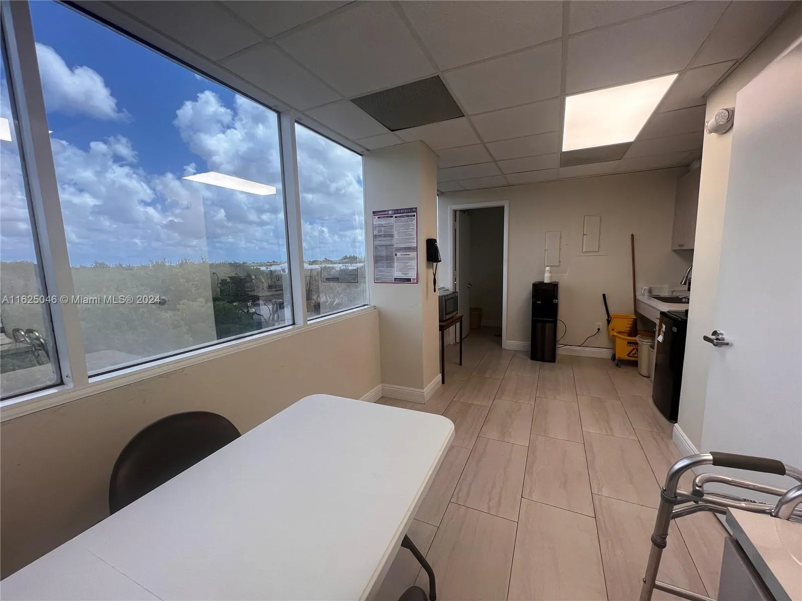 1 SW 129th Ave # 401, Pembroke Pines FL 33027