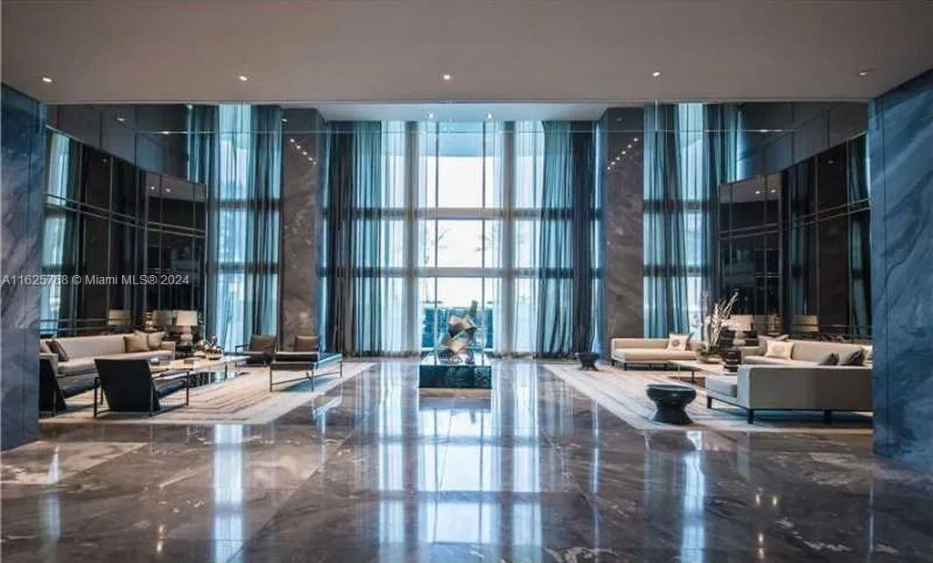 2711 S Ocean Dr # 2506, Hollywood FL 33019