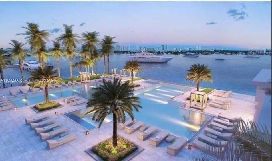 17211 Biscayne Blvd BS-45, North Miami Beach FL 33160