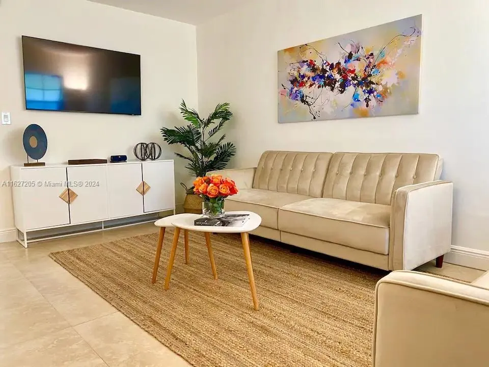 100 Sunrise Dr # 24, Key Biscayne FL 33149