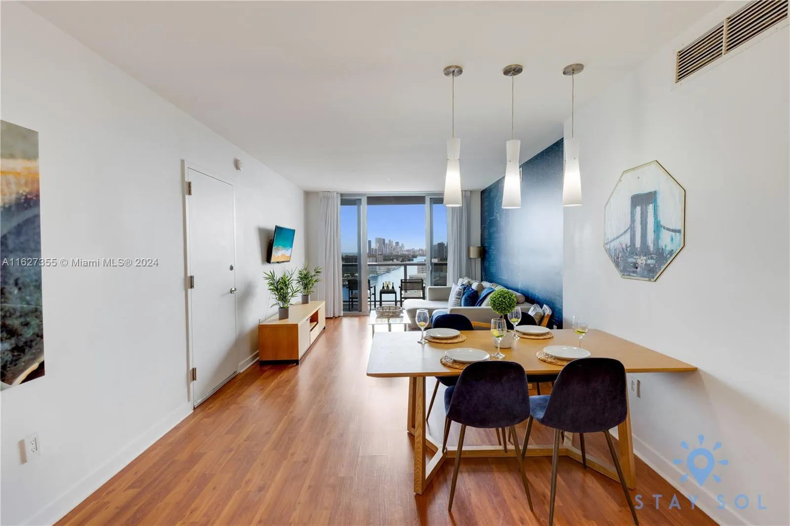 2 bedroom 2 bath for sale at 2602 E Hallandale Beach Blvd # R2009, Hallandale Beach FL 33009