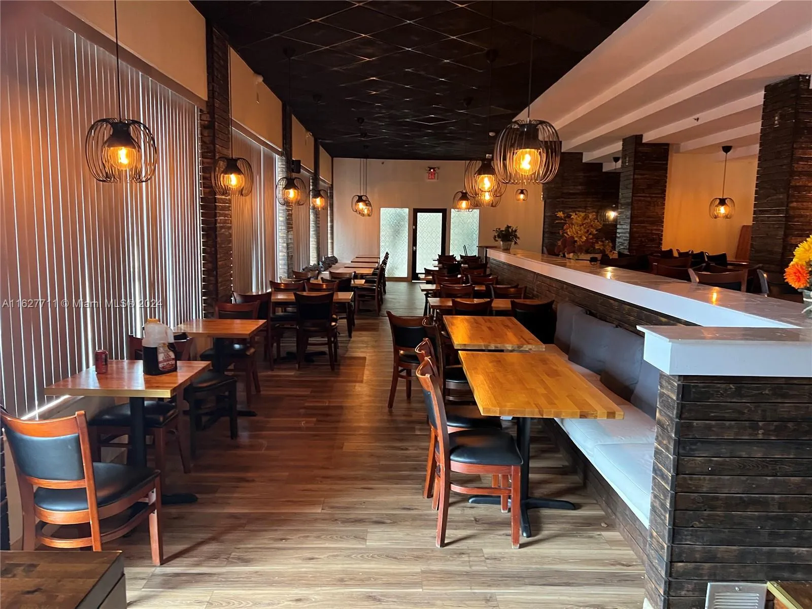 148 NW 167th St, Miami FL 33169