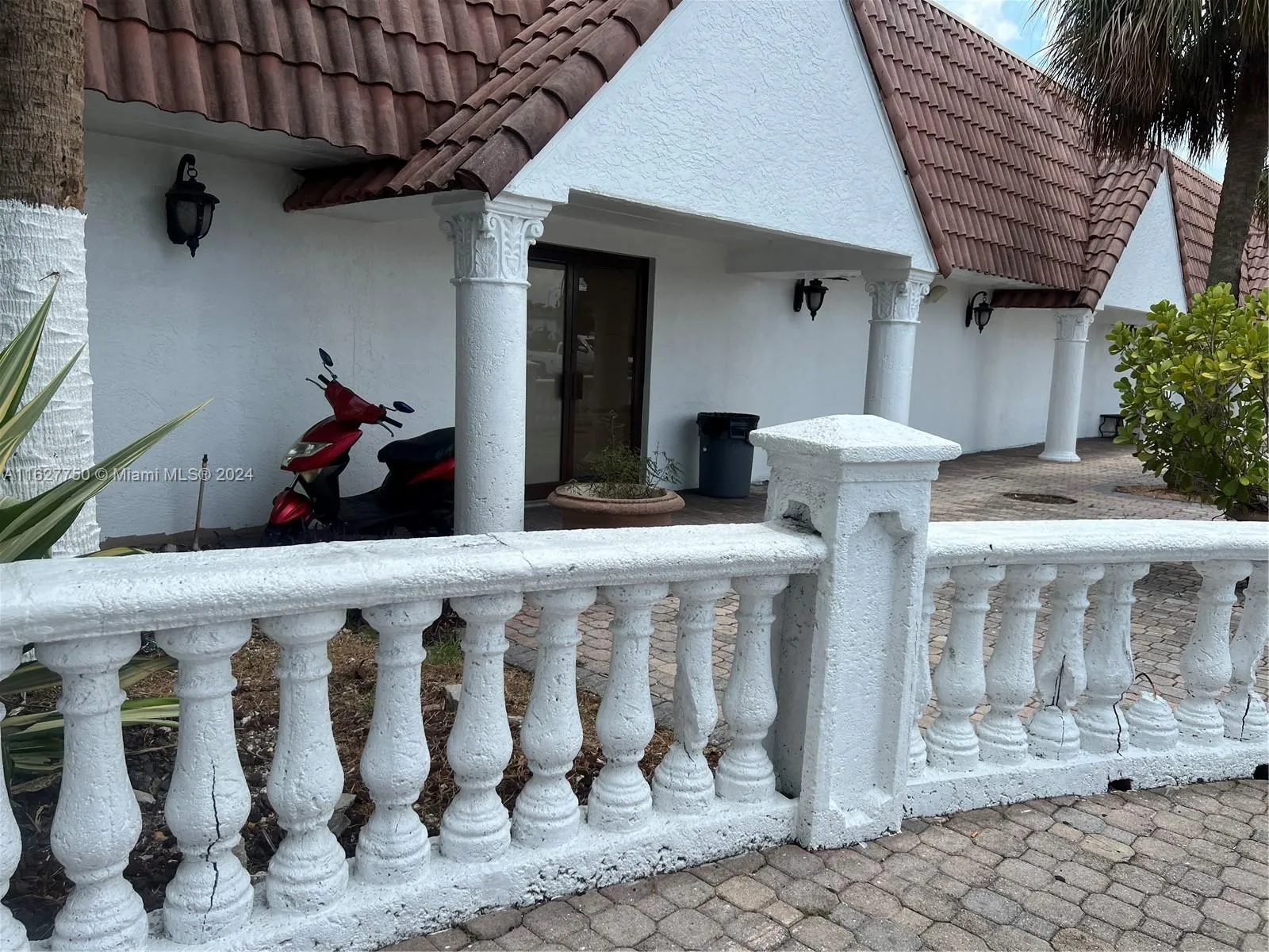 16805 NW 12th Ave, Miami Gardens FL 33169
