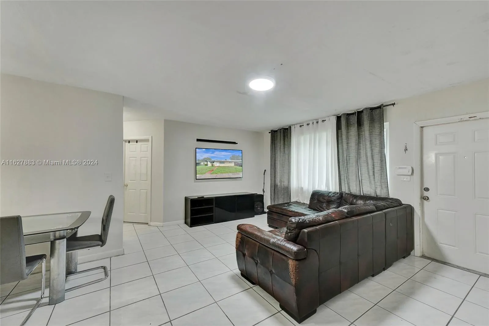 741 NW 175th Dr, Miami Gardens FL 33169