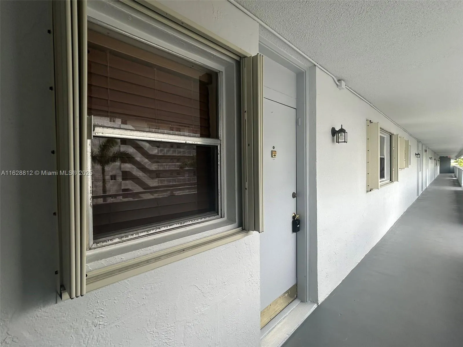 3600 NE 170th St # 411, North Miami Beach FL 33160