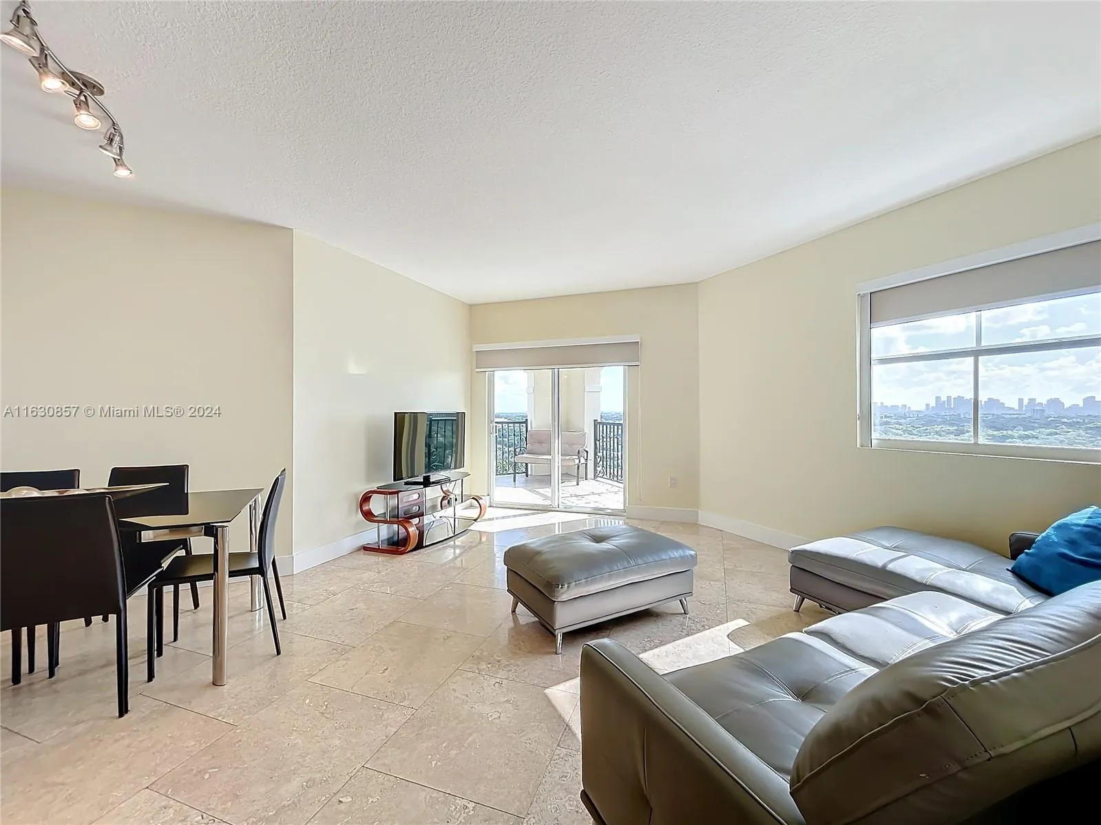 1627 SW 37th Ave # 1, Miami FL 33145