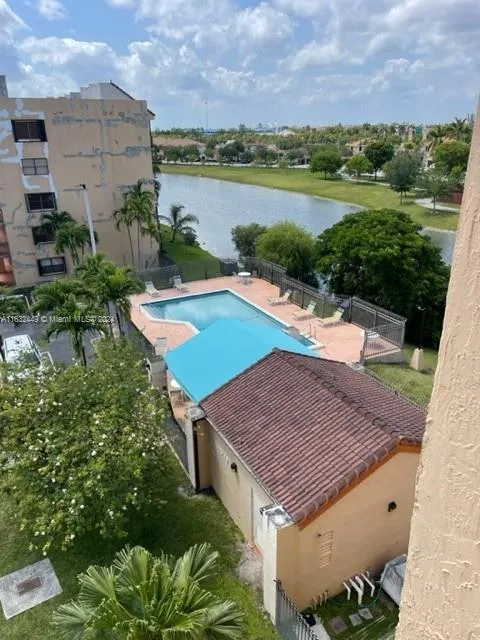 10145 NW 9th St Cir # 502, Miami FL 33172