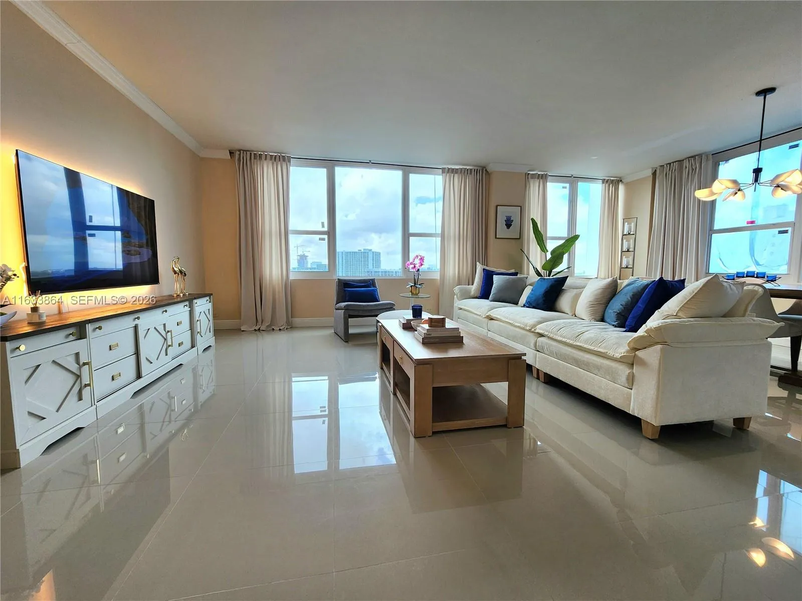 3505 S Ocean Dr # 1105, Hollywood FL 33019