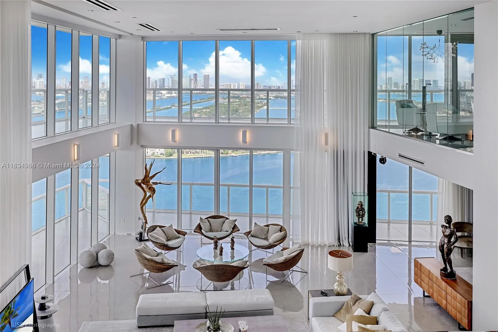 450 Alton Rd, Miami Beach FL 33139