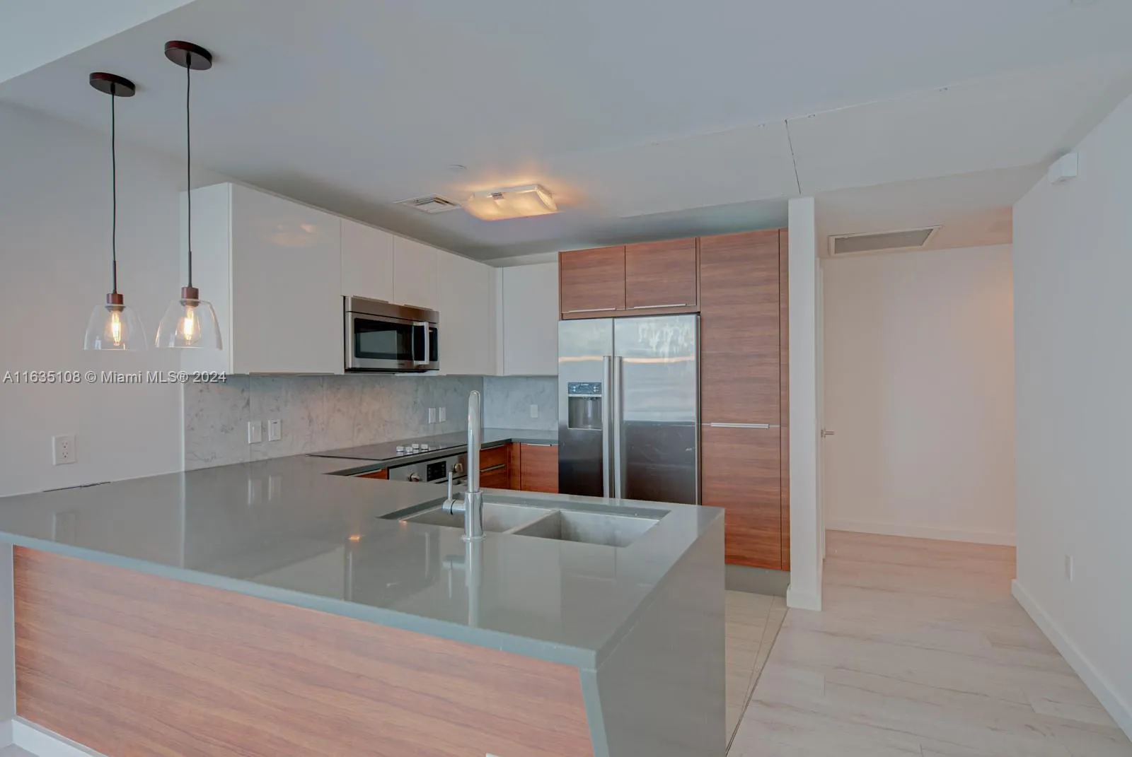 601 NE 27th St # 1502, Miami FL 33137