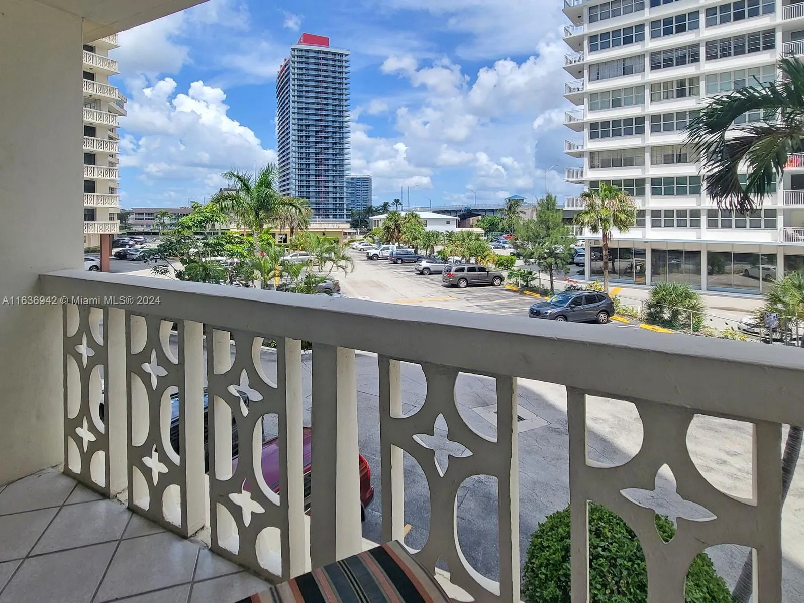 1825 S Ocean Dr # 206, Hallandale Beach FL 33009