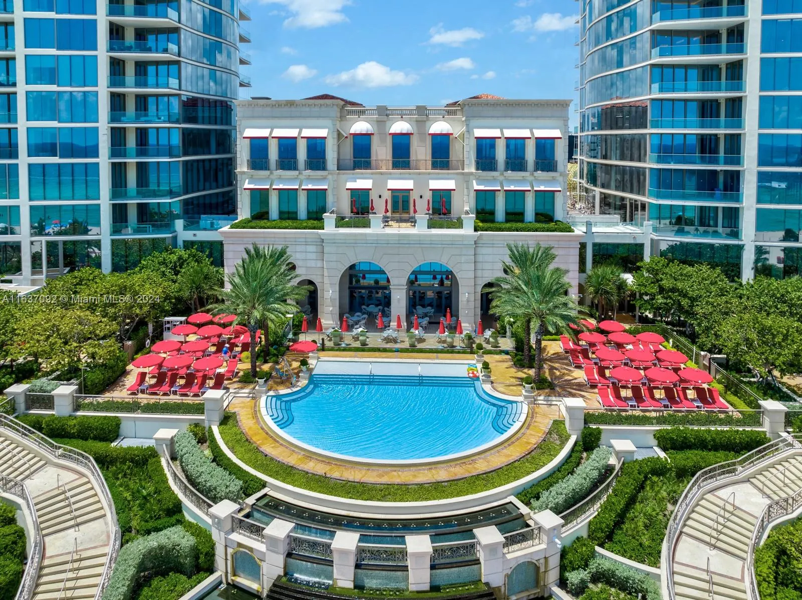 17901 Collins, Sunny Isles Beach FL 33160