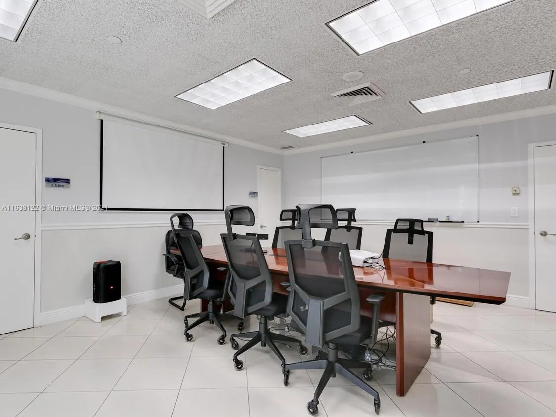 2801 Greene St, Hollywood FL 33020
