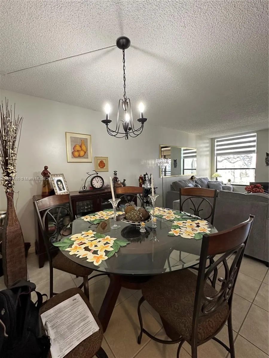 6701 N University Dr # 202, Tamarac FL 33321