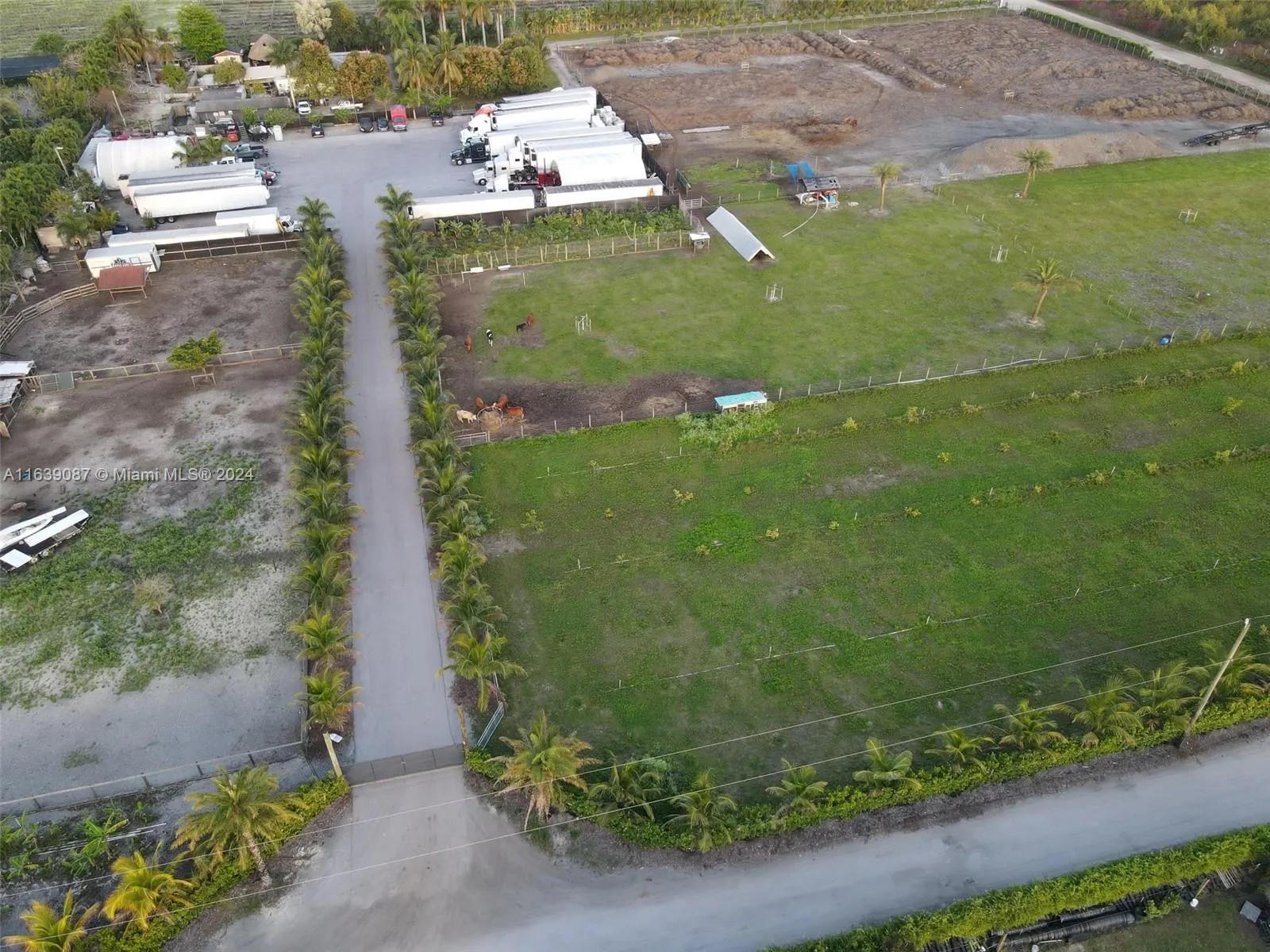 17325 SW 188th St, Miami FL 33187
