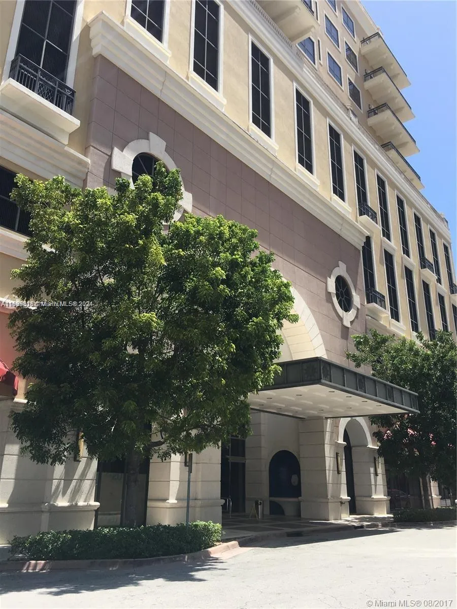 2020 Ponce De Leon Blvd, Coral Gables FL 33134