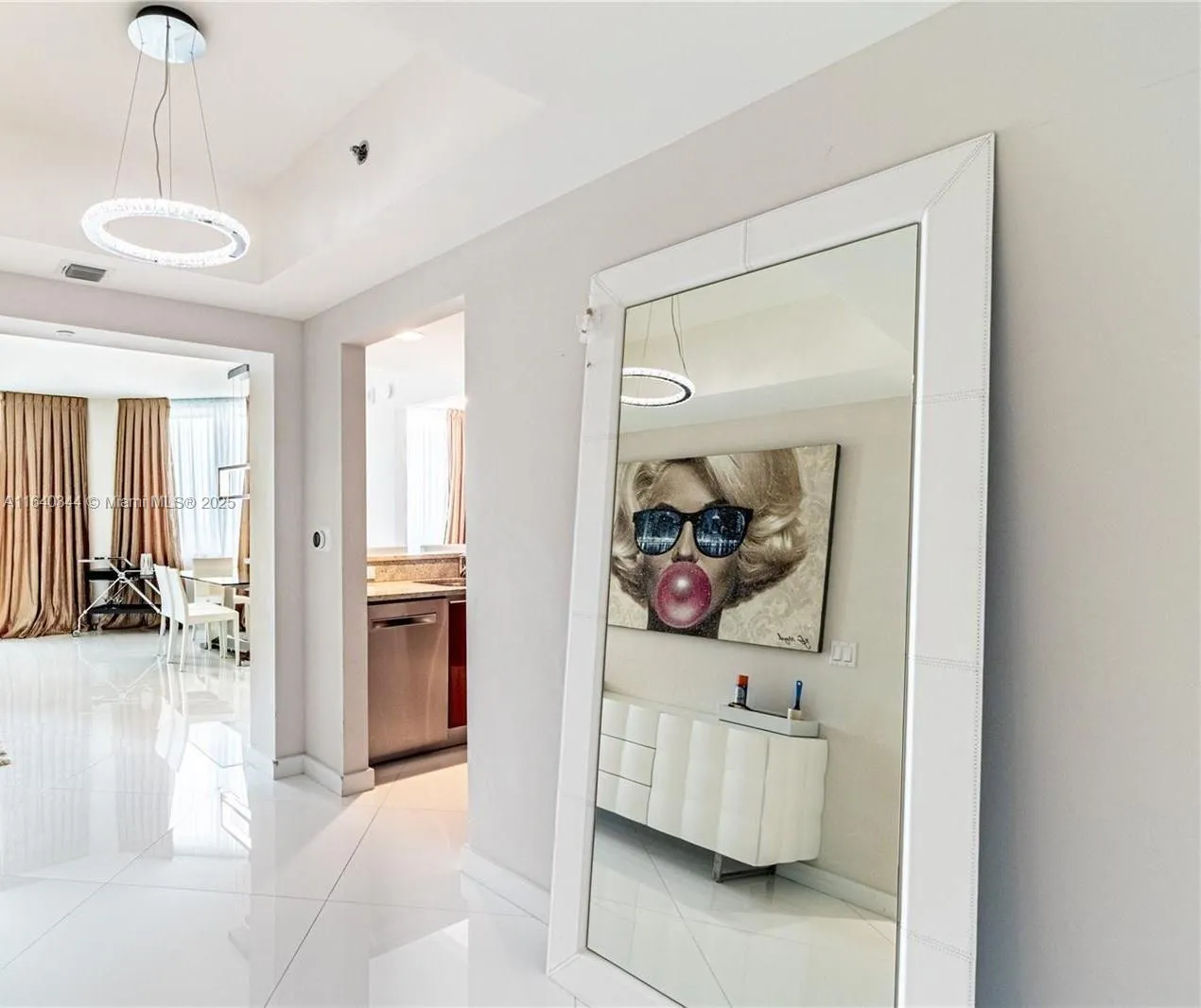 2711 S Ocean Dr # 1901, Hollywood FL 33019