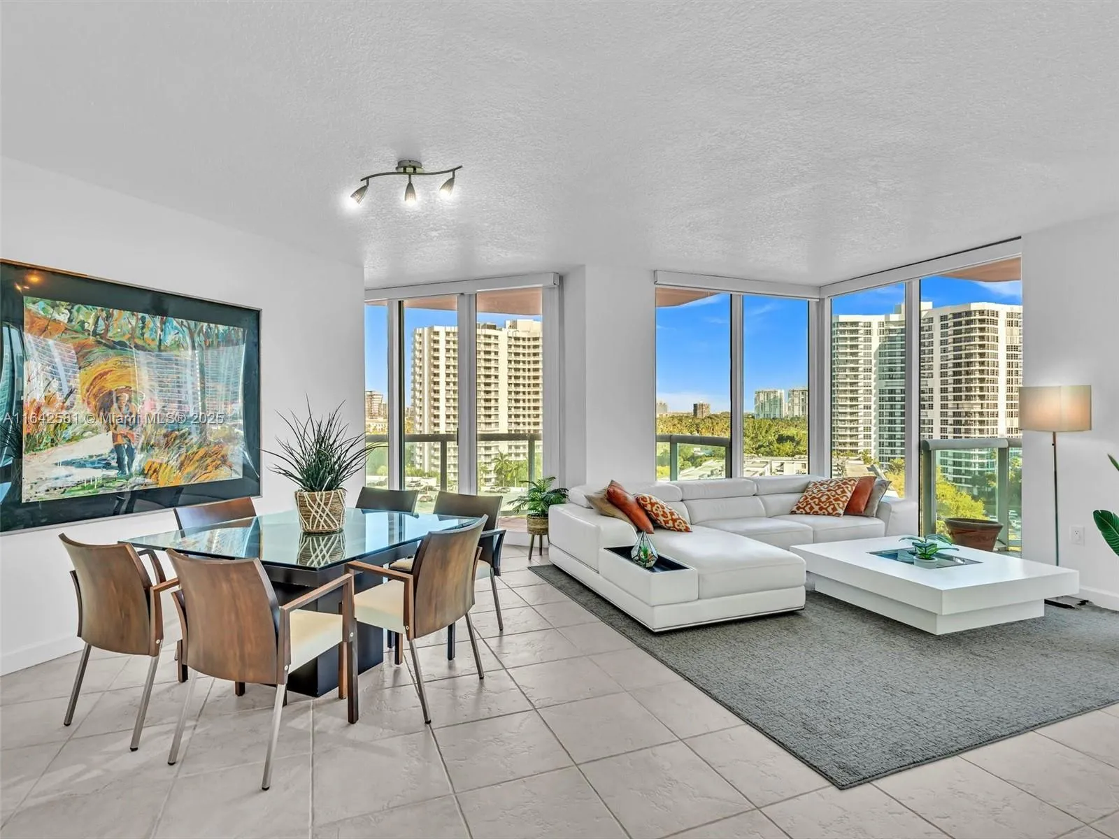 3370 Hidden Bay Dr # 1002, Aventura FL 33180