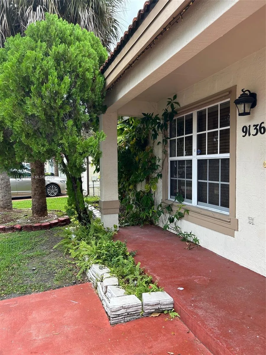 2 bedroom 2 bath for sale at 9136 NW 192nd Ter, Hialeah FL 33018