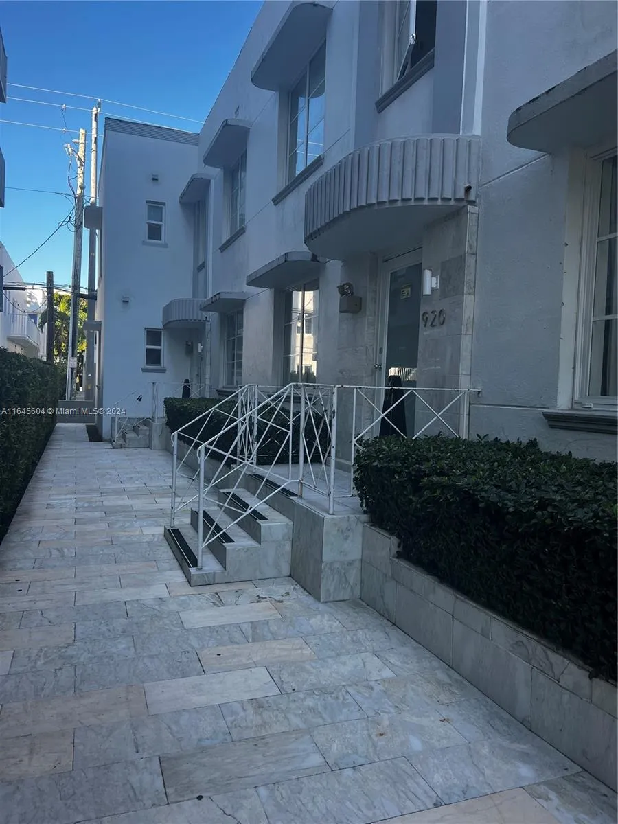 920 Jefferson Ave # 3, Miami Beach FL 33139