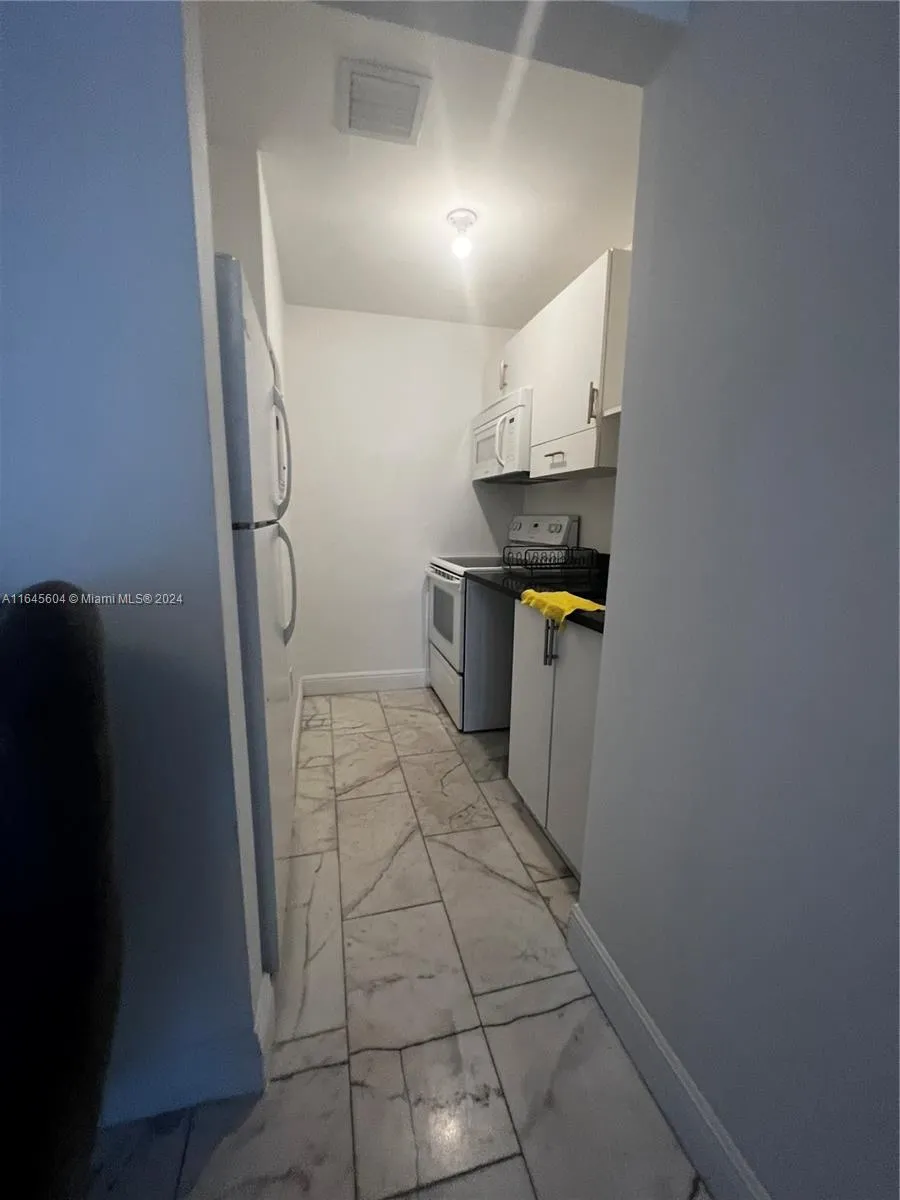 920 Jefferson Ave # 3, Miami Beach FL 33139