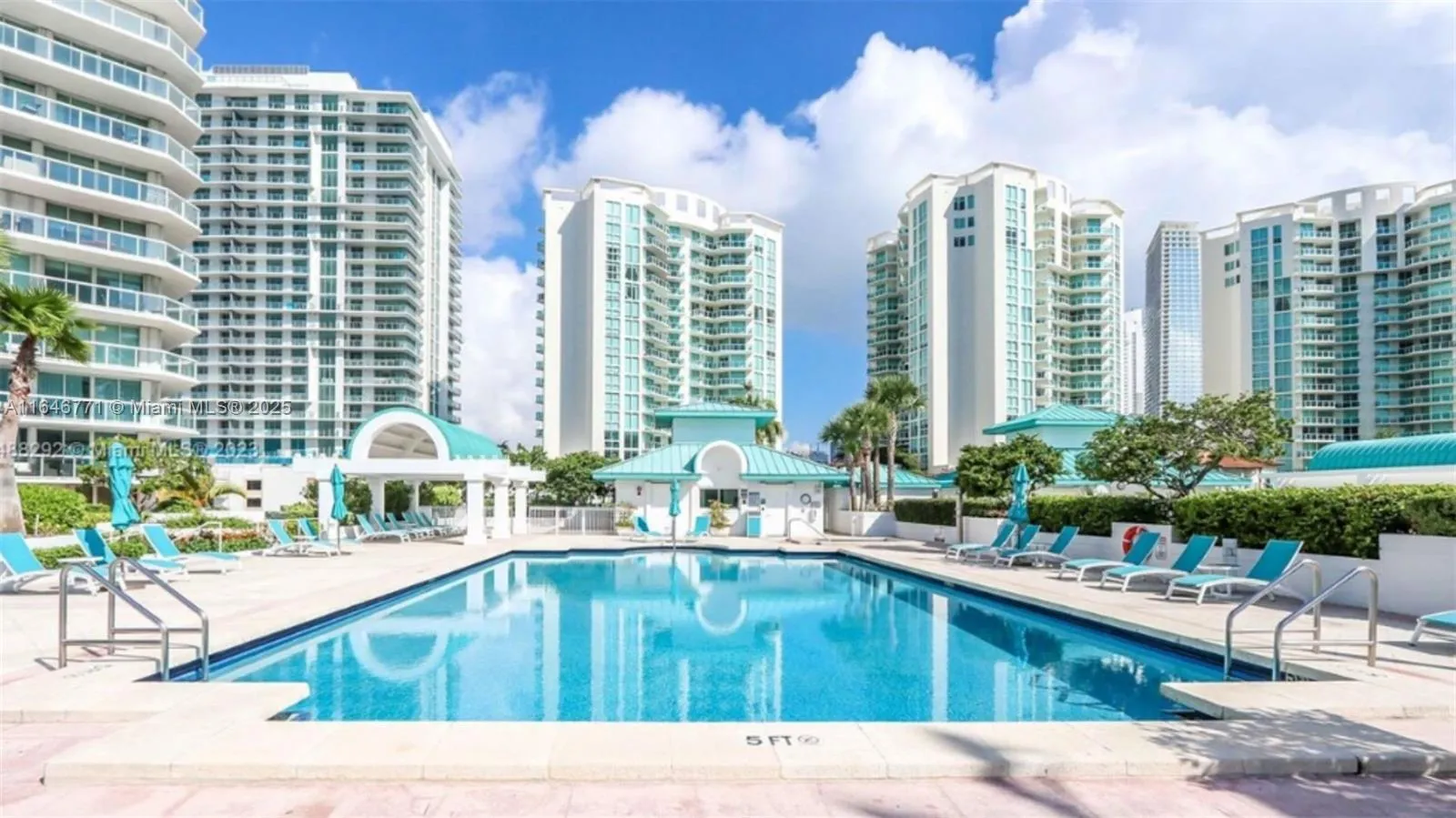16400 Collins Ave, Sunny Isles Beach FL 33160