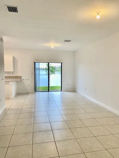 20626 NE 5th Pl # 20626, Miami FL 33179