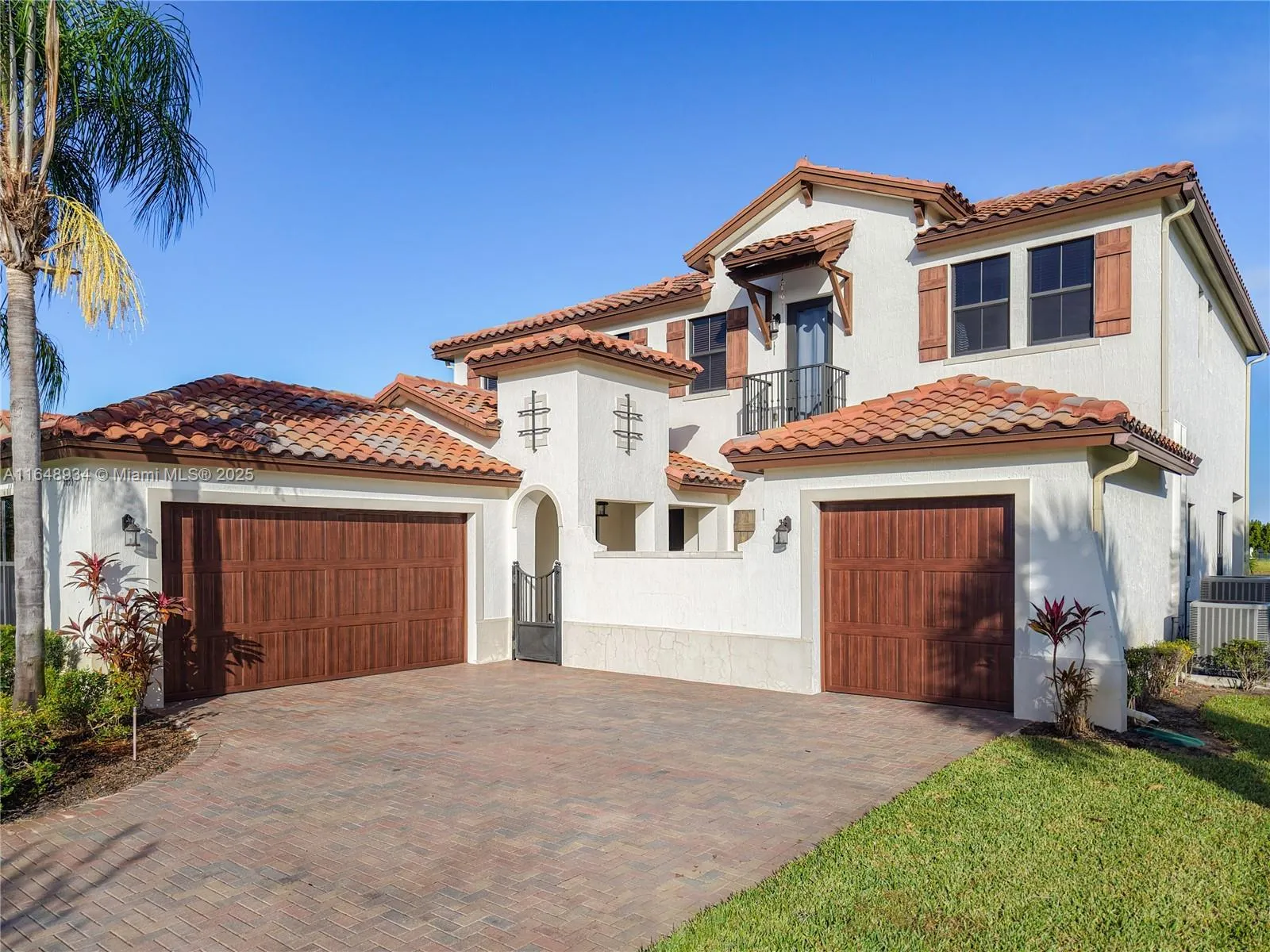 5 bedroom 4 bath for sale at 5053 RIMINI AVE, Ave Maria FL 34142