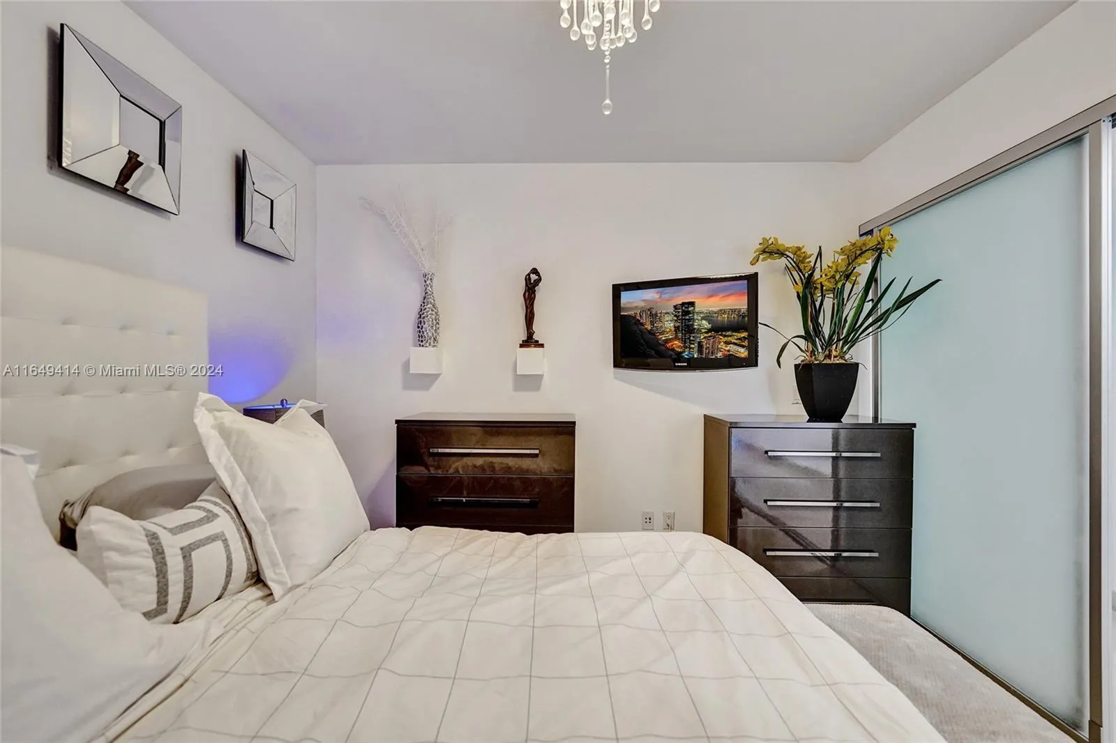 1830 S Ocean Dr, Hallandale Beach FL 33009