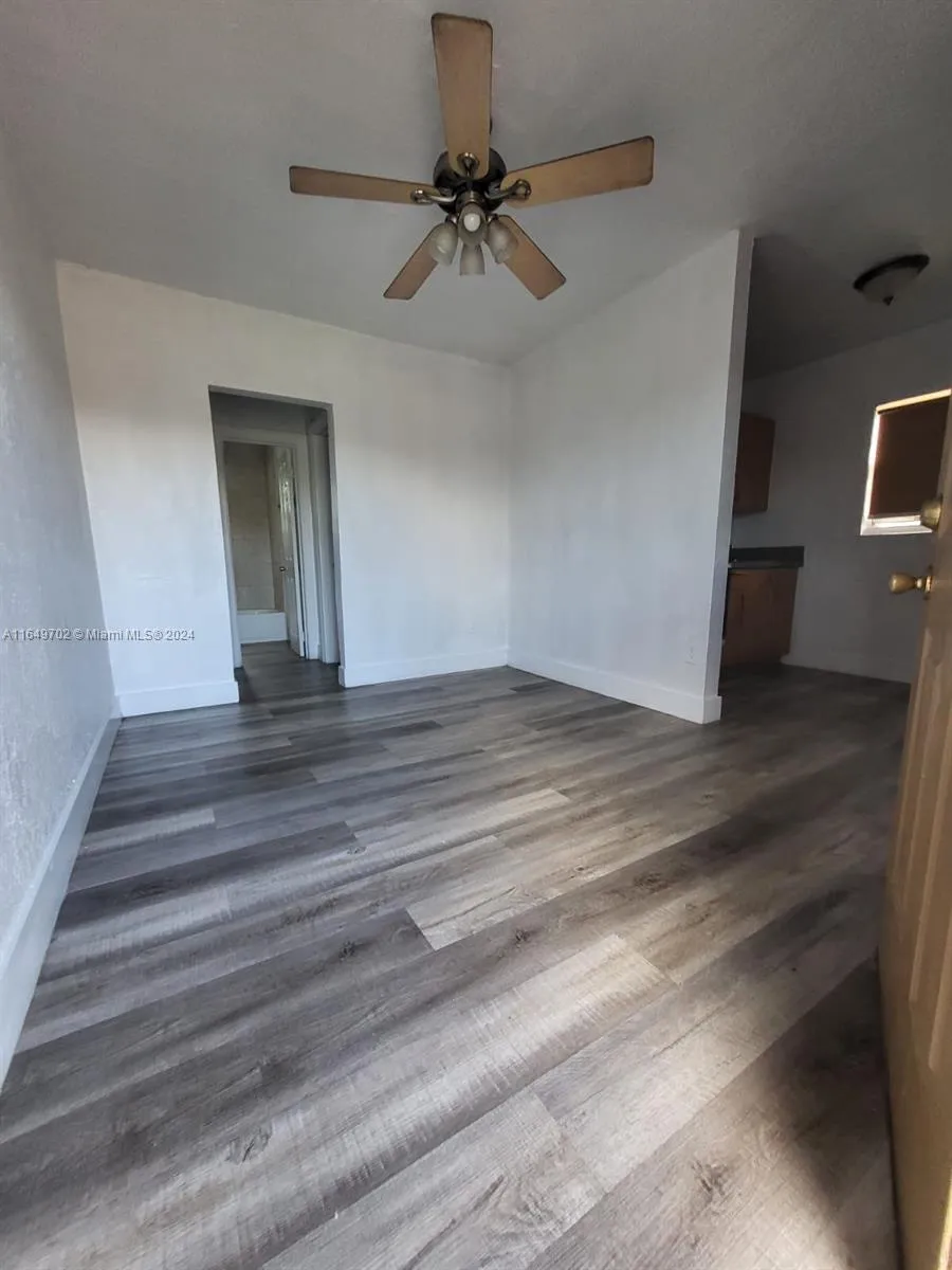 6791 NW 22nd Ave # 9, Miami FL 33147