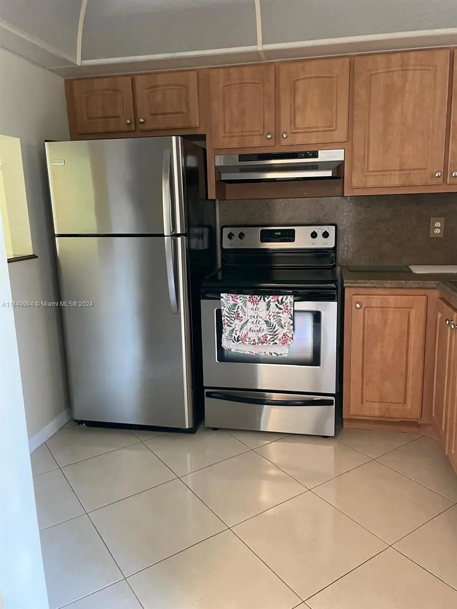 6700 Royal Palm Blvd # 103D, Margate FL 33063