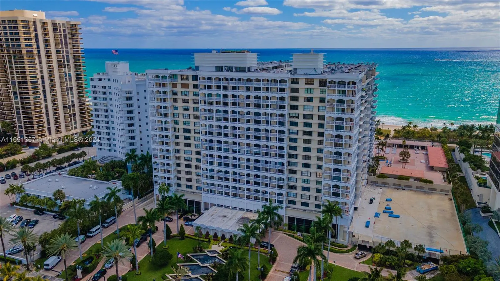 2 bedroom 2 bath for sale at 9801 Collins Ave # 3T, Bal Harbour FL 33154