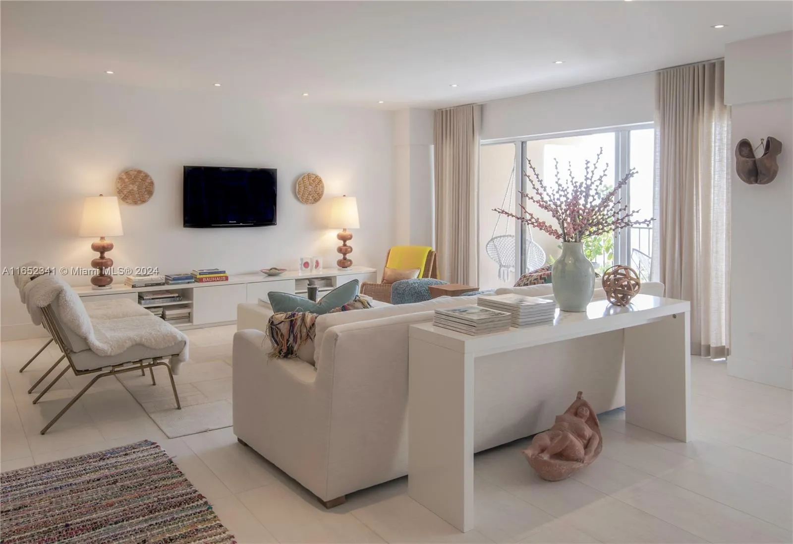 1800 NE 114th St # 506, Miami FL 33181