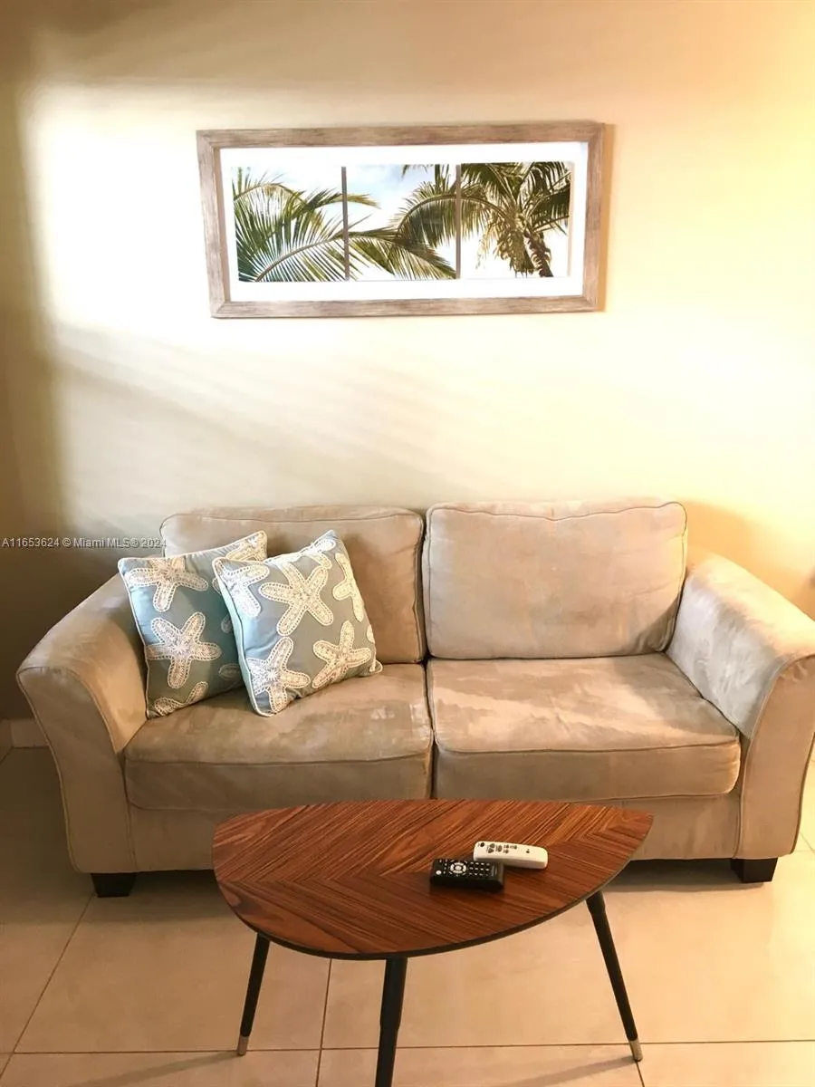 1228 Pennsylvania Ave # 2, Miami Beach FL 33139