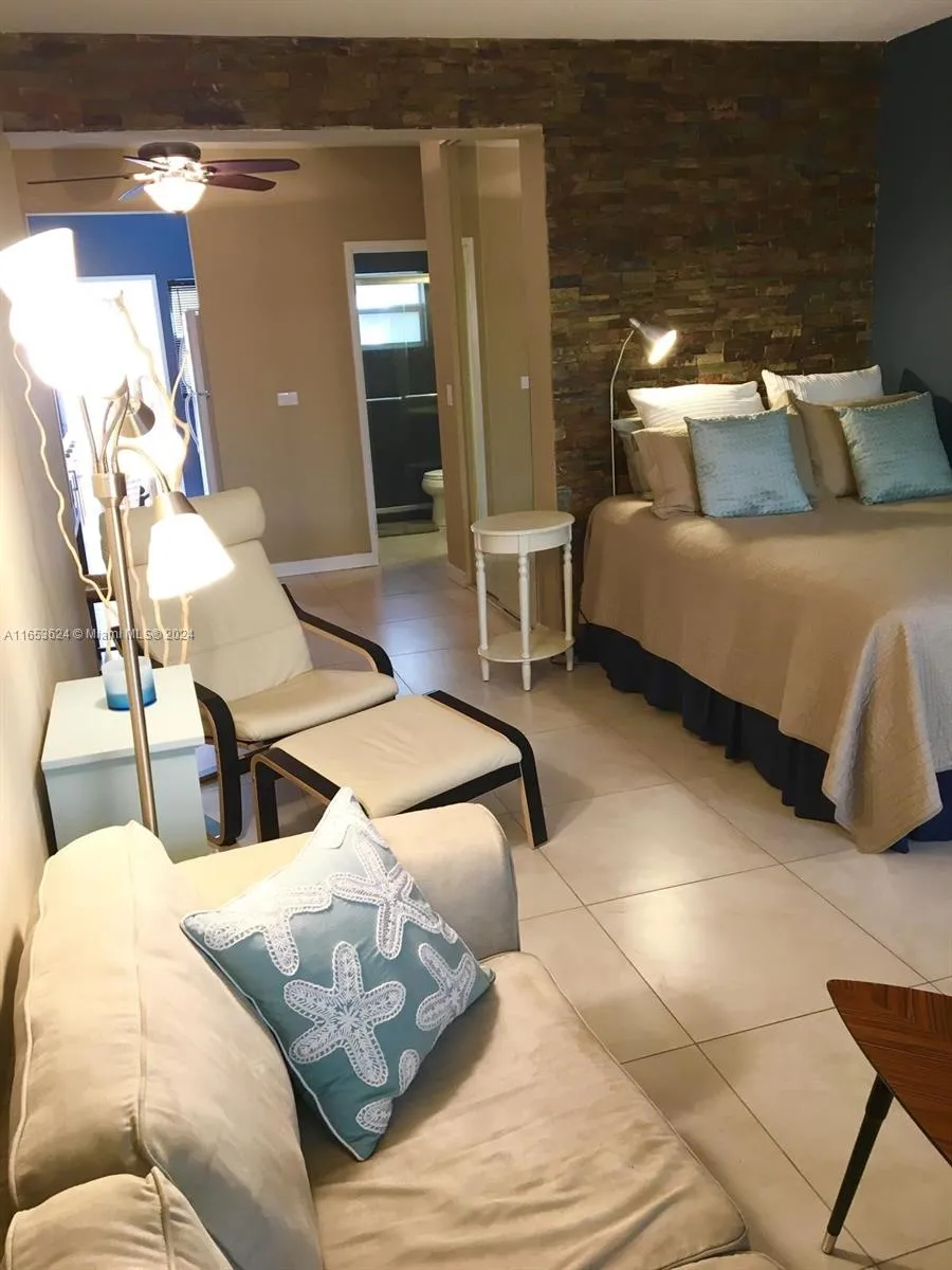 1228 Pennsylvania Ave # 2, Miami Beach FL 33139