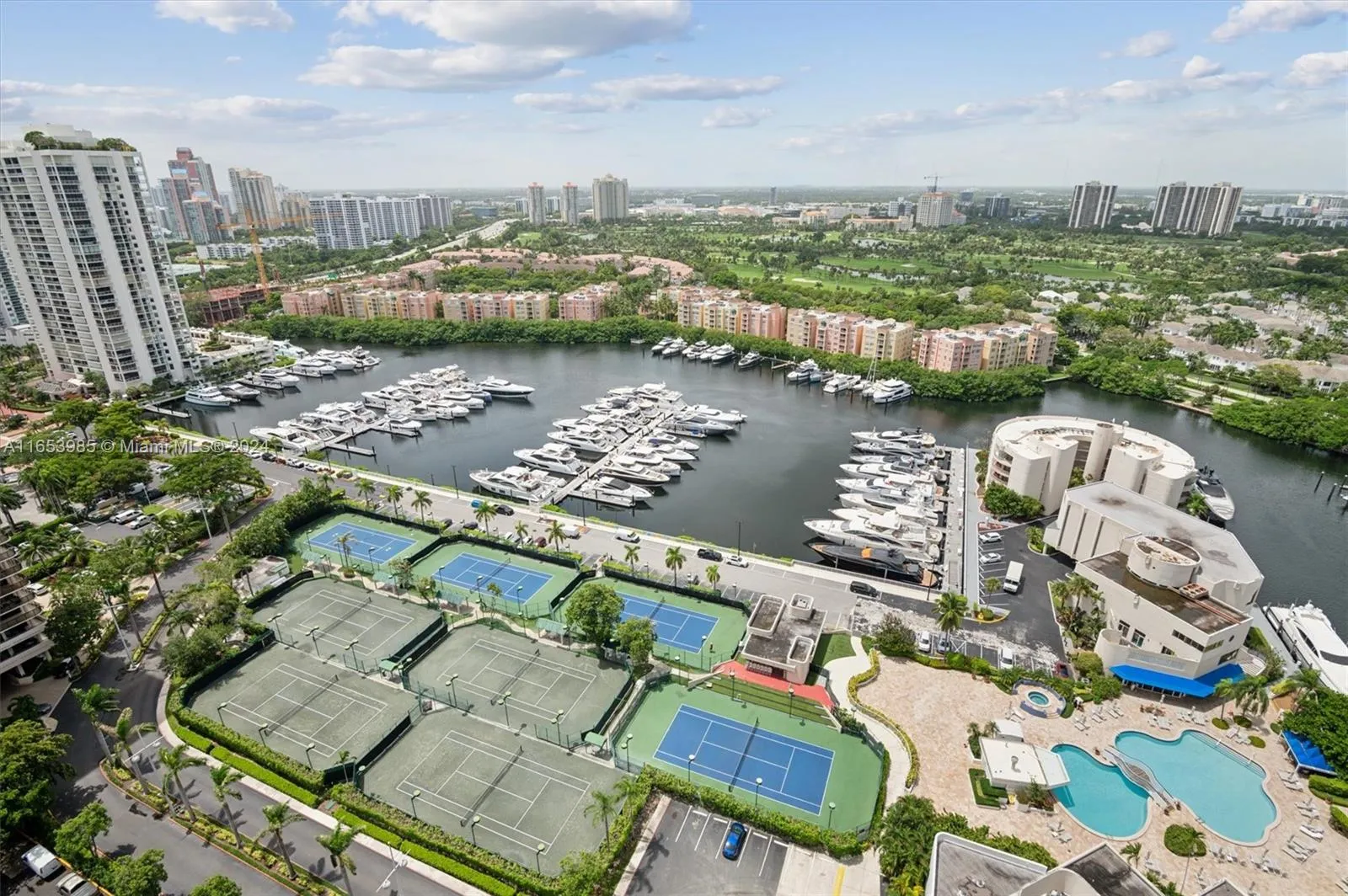1 bedroom 1 bath for sale at 19707 Turnberry Way # C, Aventura FL 33180