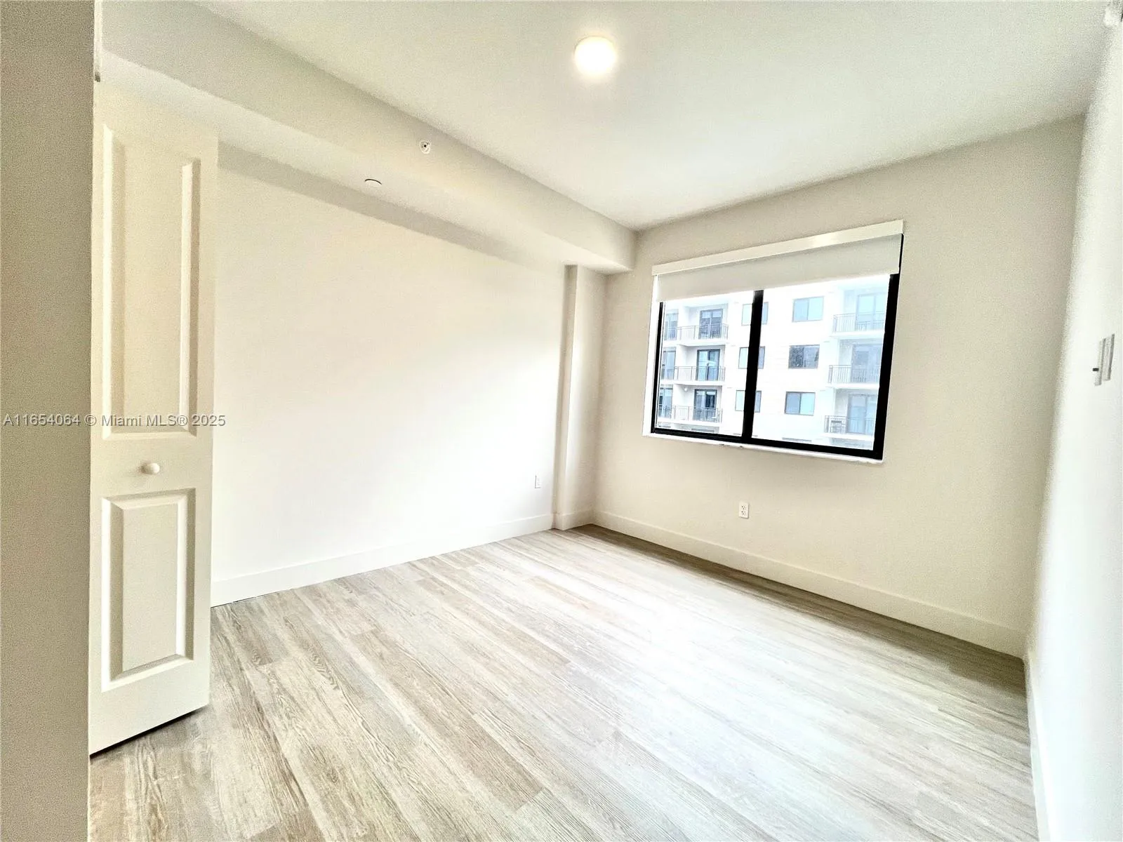 18412 Homestead Ave # 606, Miami FL 33157