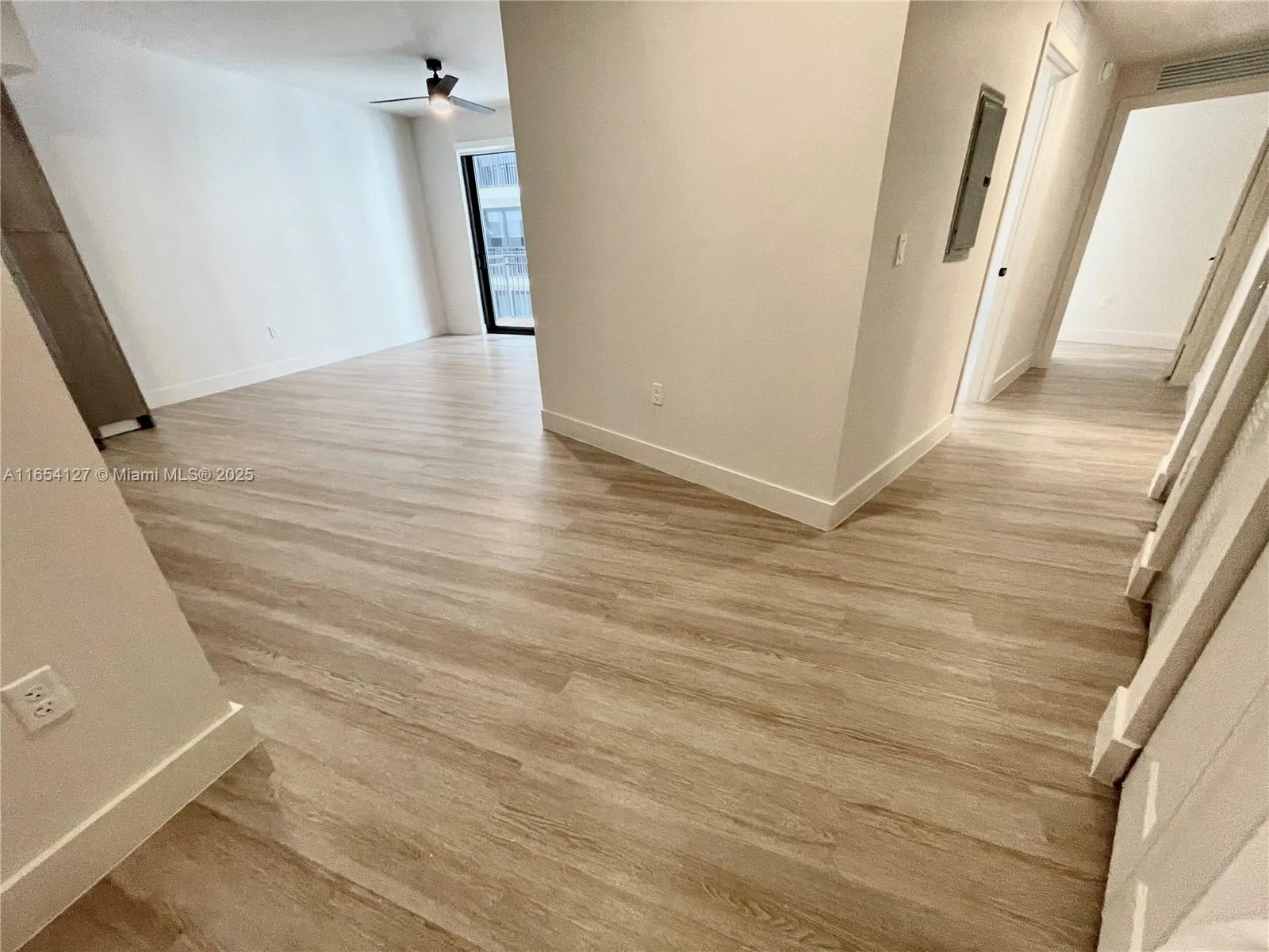 18412 Homestead Ave # 727, Miami FL 33157