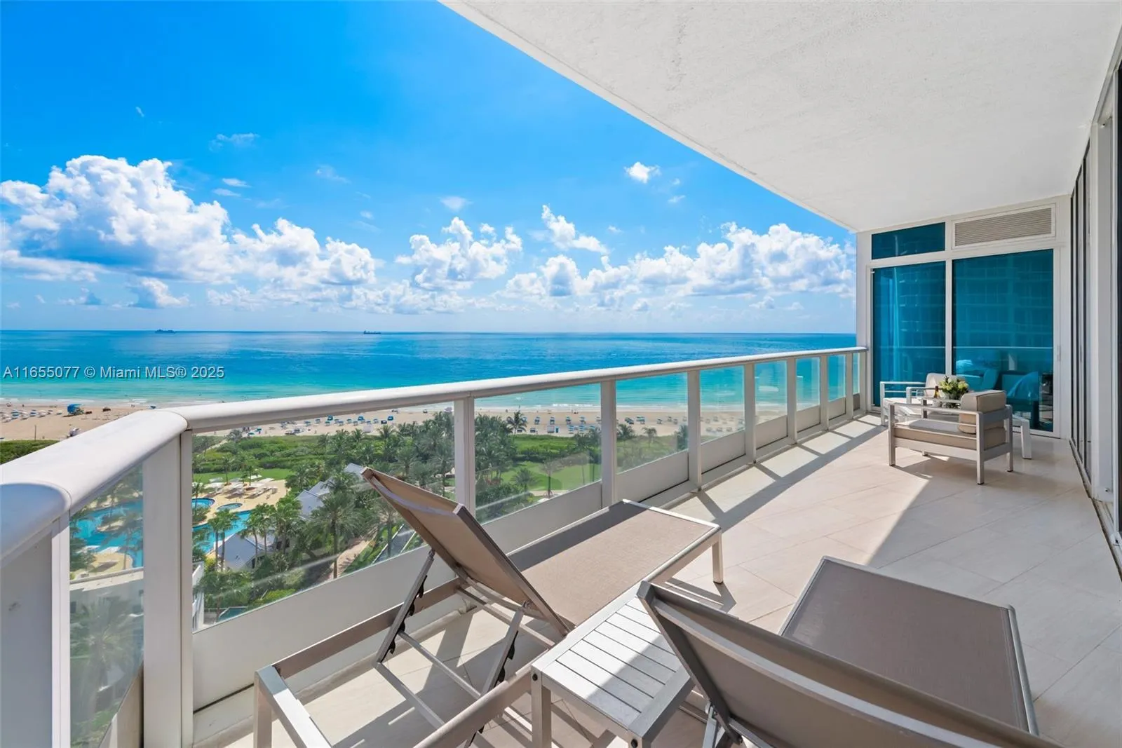 1 bedroom 1 bath for sale at 100 S Pointe Dr # 14, Miami Beach FL 33139