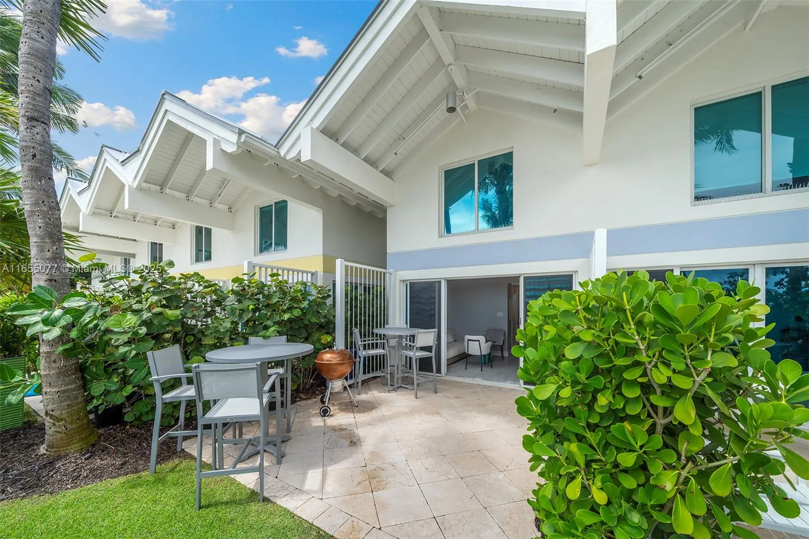 100 S Pointe Dr # 14, Miami Beach FL 33139