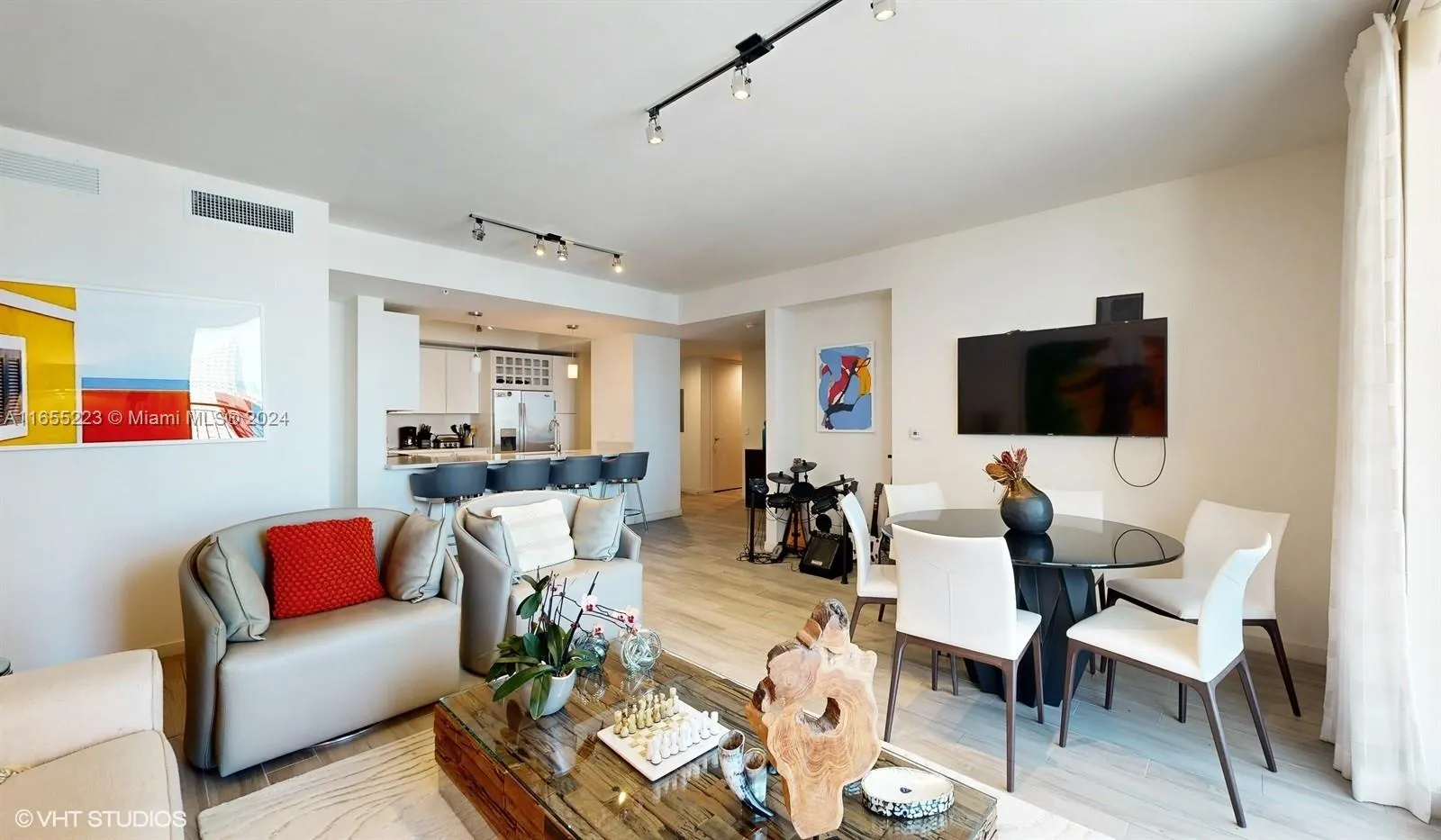 999 SW 1st Ave # 2317, Miami FL 33130