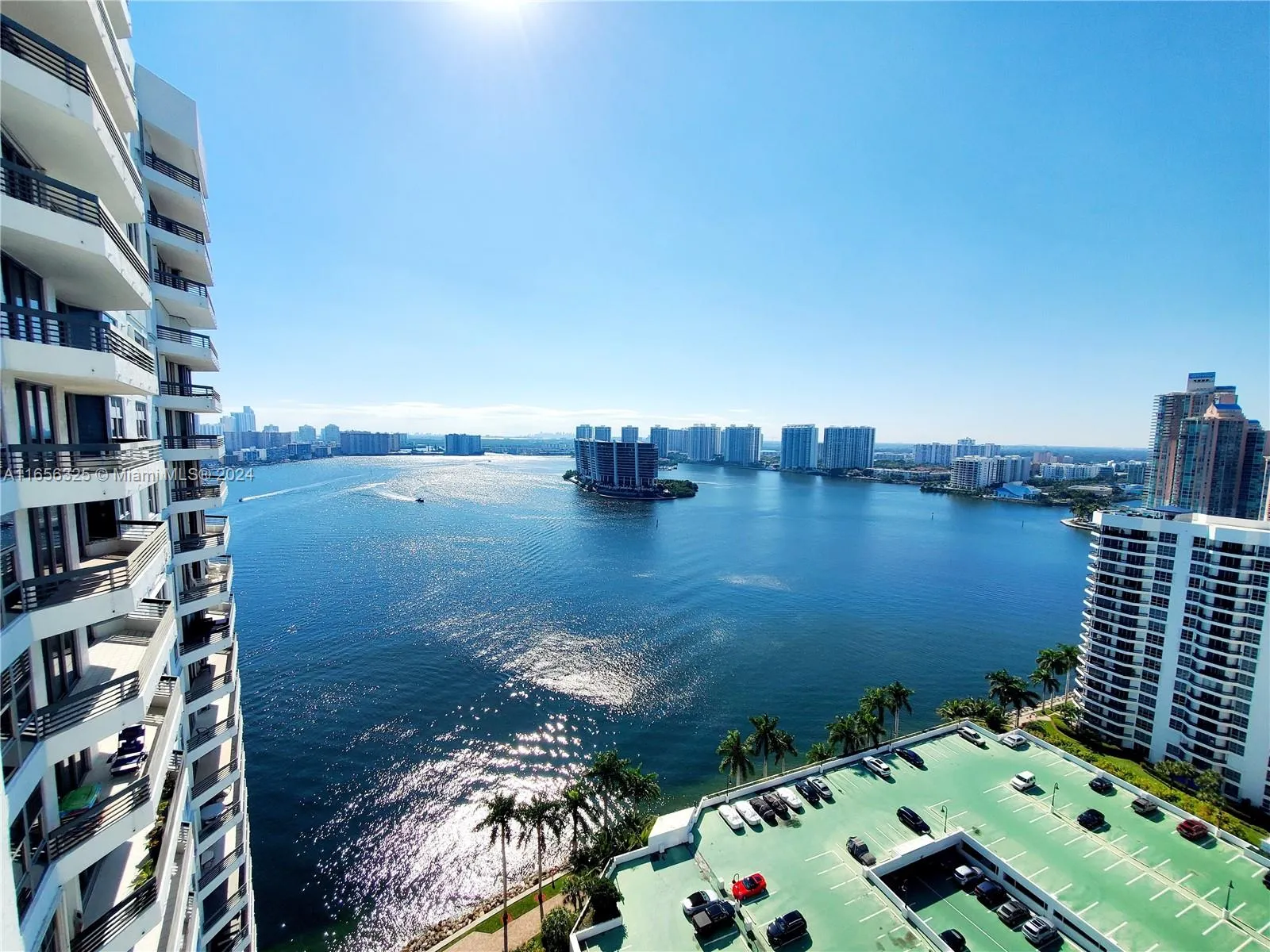19101 Mystic Pointe Dr, Aventura FL 33180