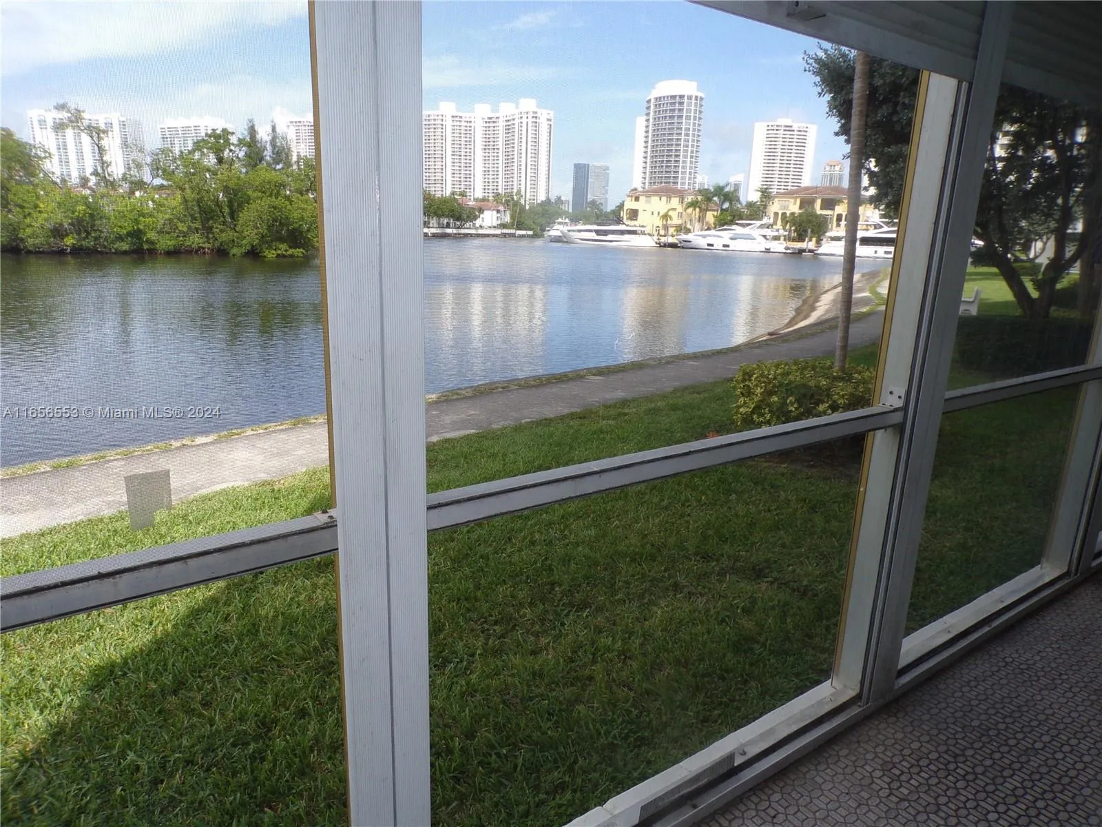 3030 Marcos Dr # T101, Aventura FL 33160