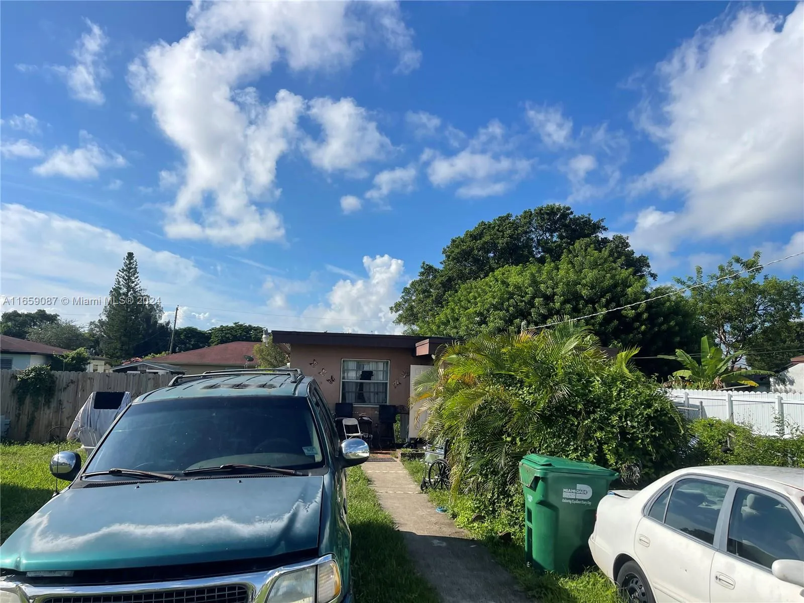 10260 SW 178th St, Miami FL 33157