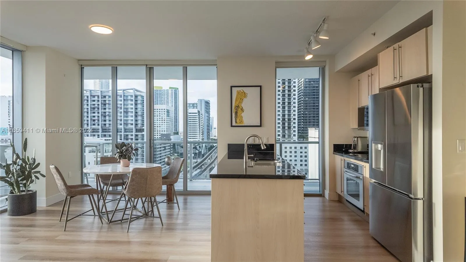 79 SW 12th St, Miami FL 33130