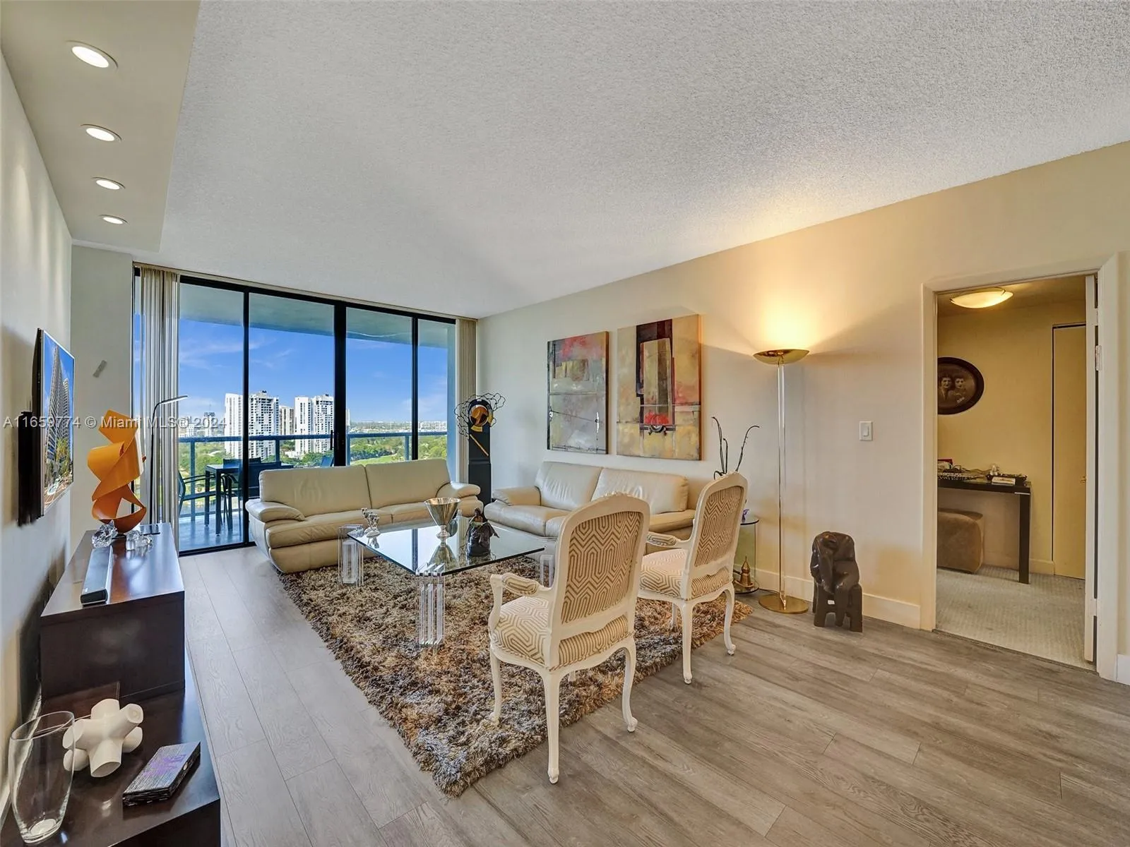 20281 E Country Club Dr # 1609, Aventura FL 33180