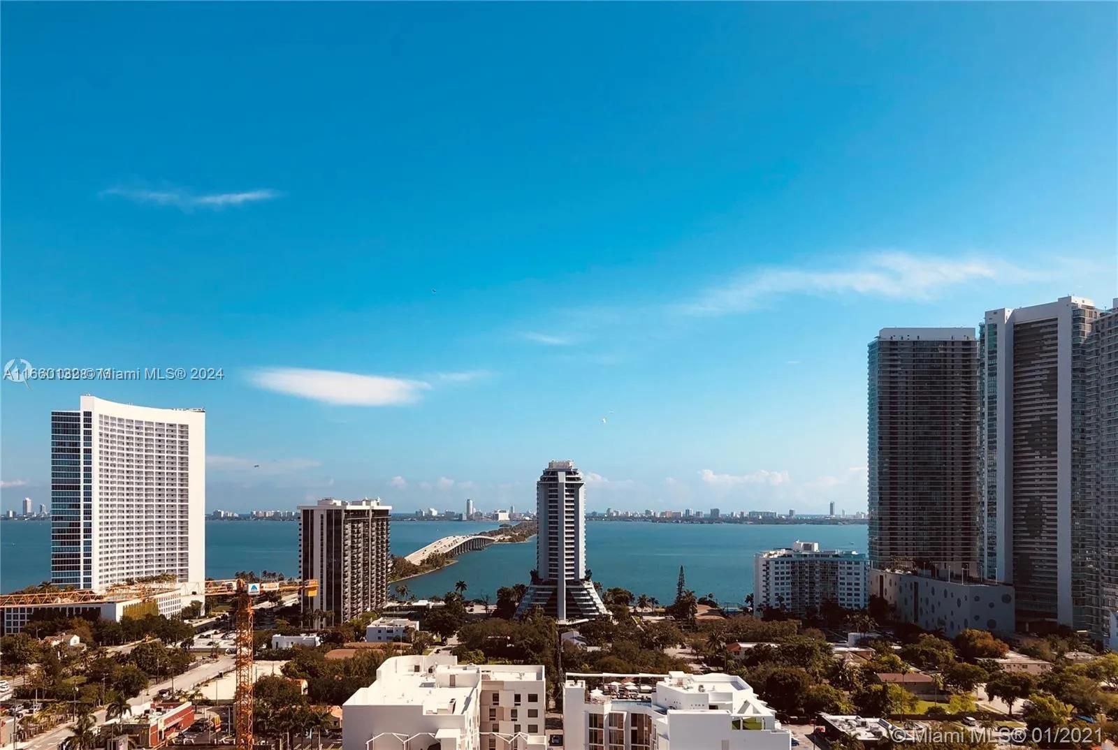 3 bedroom 3 bath for rent at 121 NE 34th St # 1908, Miami FL 33137