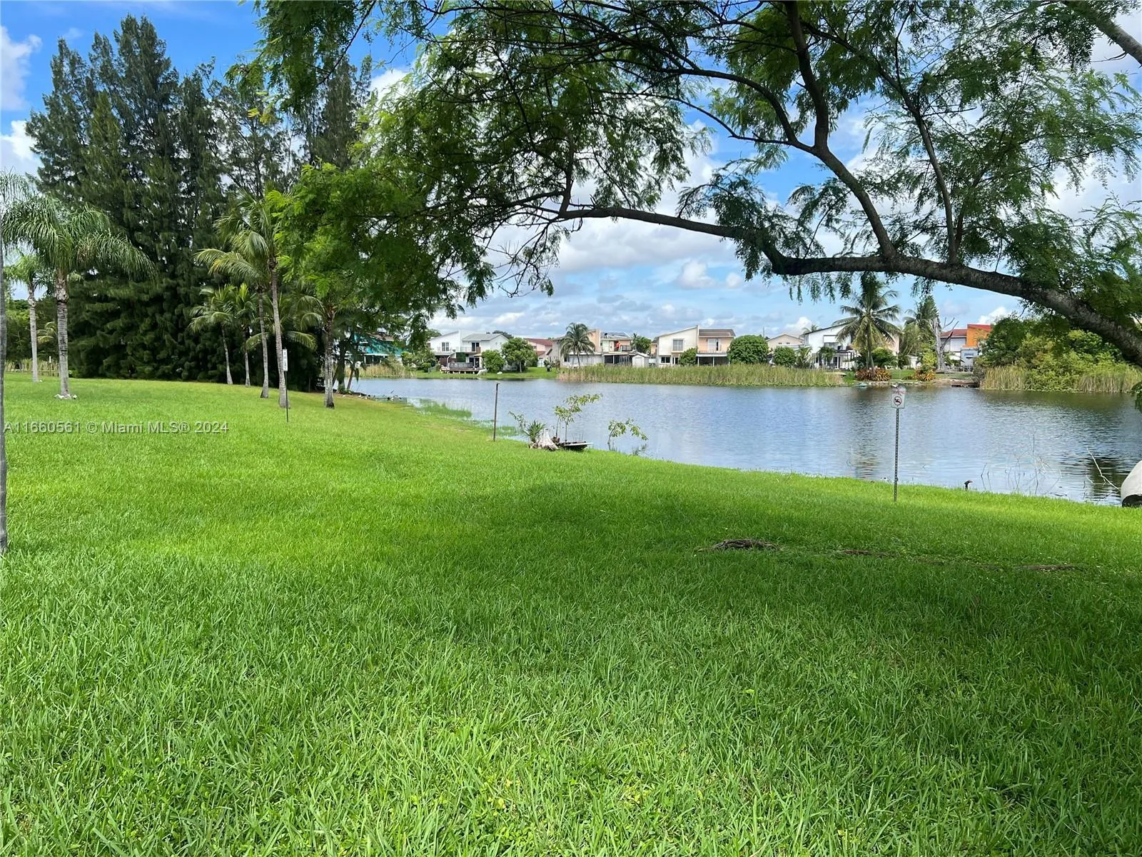 1221 SW 122nd Ave # 303, Miami FL 33184